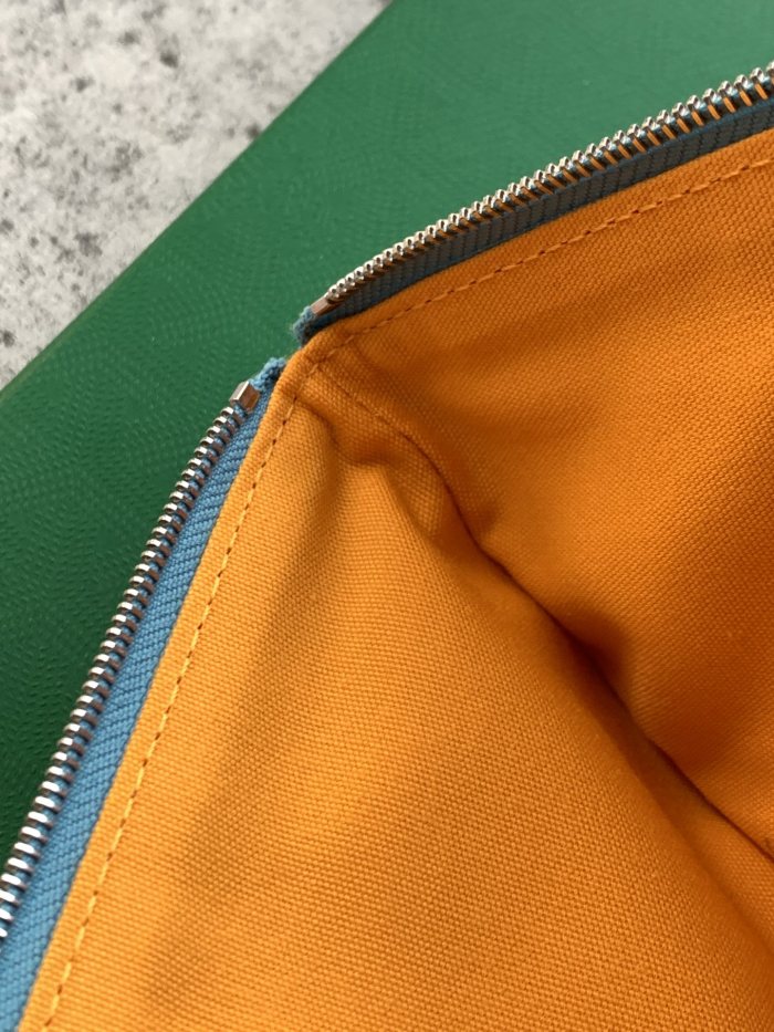 NIGO Goyard Men's Women's Y-shaped Old Flower Full Printing Zipper Opening Handbag Canvas Cowhide Storage Bag Sénat MM Bag #nigo71594