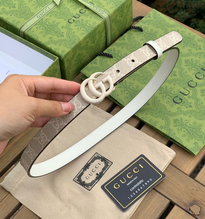NIGO Gucci Women's GG Shape Smooth Buckle Belt  Width 4cm #nigo97478