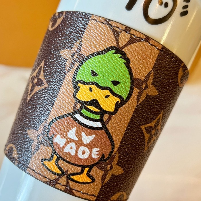 NIGO Louis Vuitton Duck Image Cowhide Mug Cover Ceramic Mugs Cup #nigo72998