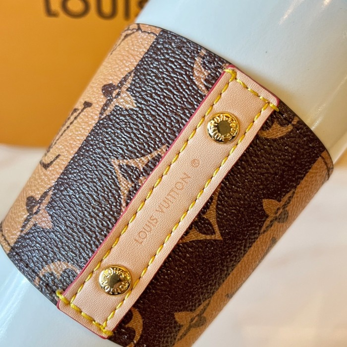 NIGO Louis Vuitton Duck Image Cowhide Mug Cover Ceramic Mugs Cup #nigo72998