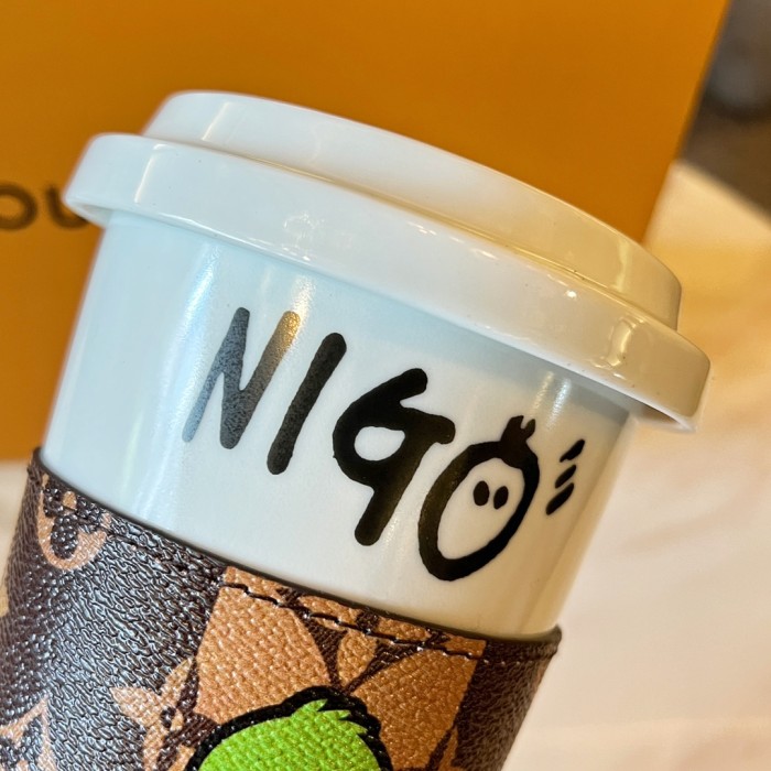 NIGO Louis Vuitton Duck Image Cowhide Mug Cover Ceramic Mugs Cup #nigo72998