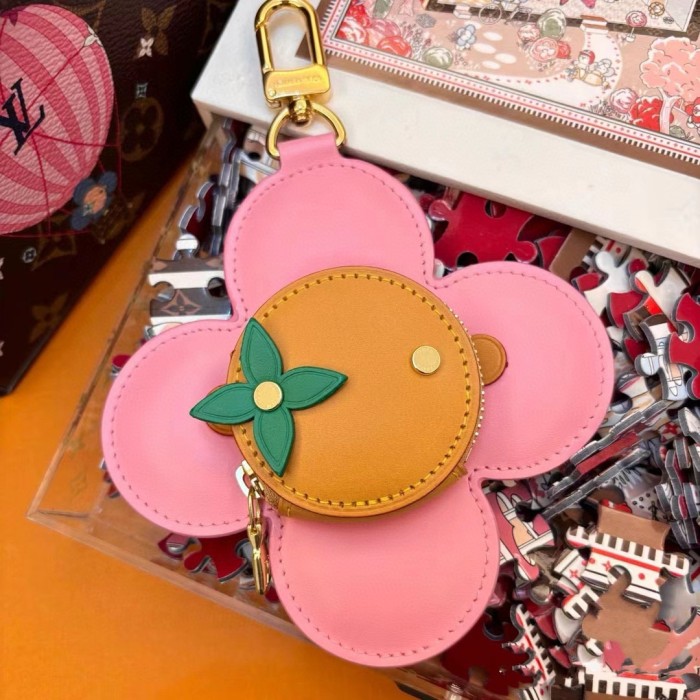 NIGO Louis Vuitton Vivienne Women's Colorblocking Hardware Accessories Zipper Closure Coin Purse Bag Bags #nigo73116