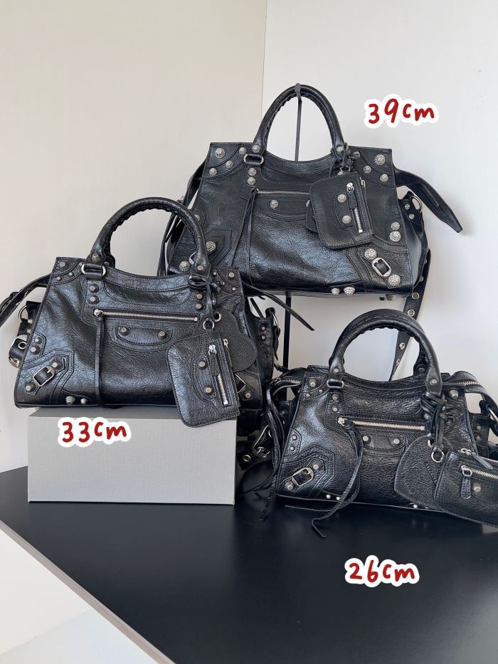 Nigo Balenciaga NEO CAGOLE CITY Trendy And Stylish Retro Motorcycle Metal Rivet Leather Zipper Love Pendant Card Bag Handbag Crossbody Bag 736046210B01000 Ngvp #nigo71267