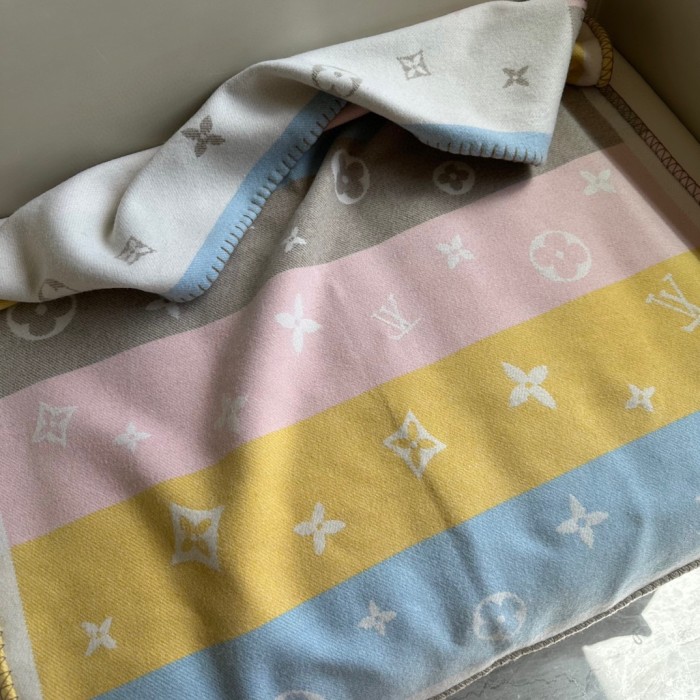 NIGO Louis Vuitton Kid's Comfort MELI-MELO Plaid Multicolor Wool Cashmere Lounge Blanket #nigo31339