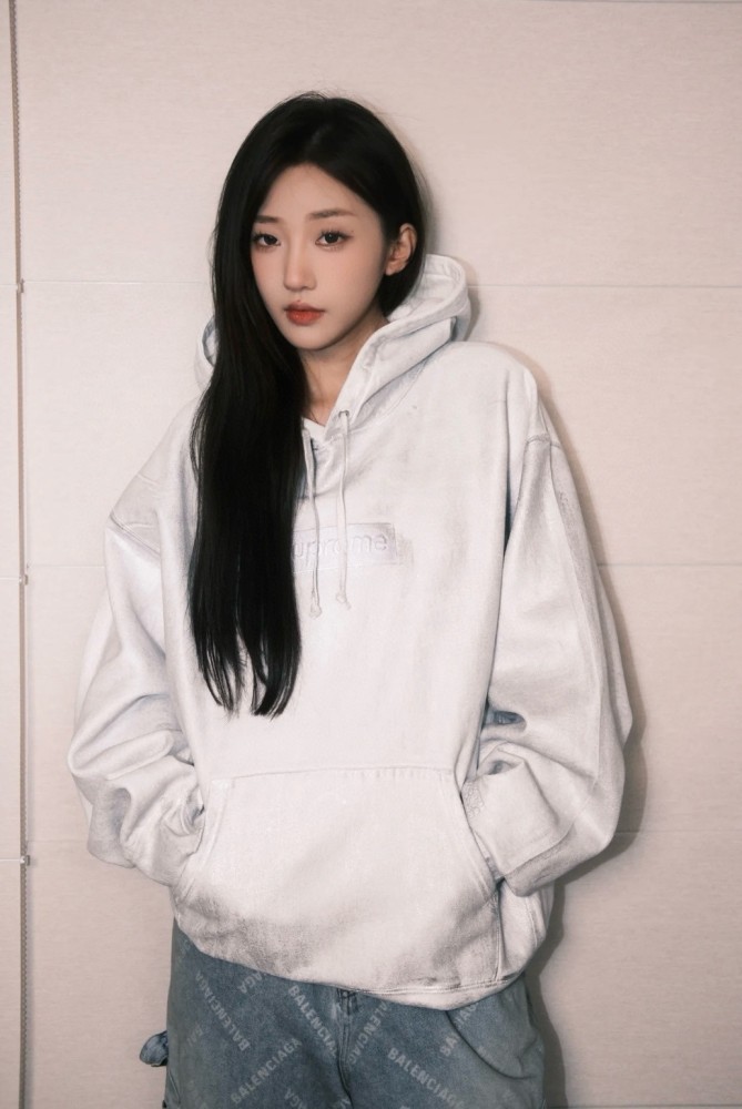 NIGO SUPREME/MM6 MAISON MARGIELA Men's and Women's Spring and Autumn Tie-Dye Washed Logo Solid Color Pocket Hooded Sweatshirt Pullover #nigo73148