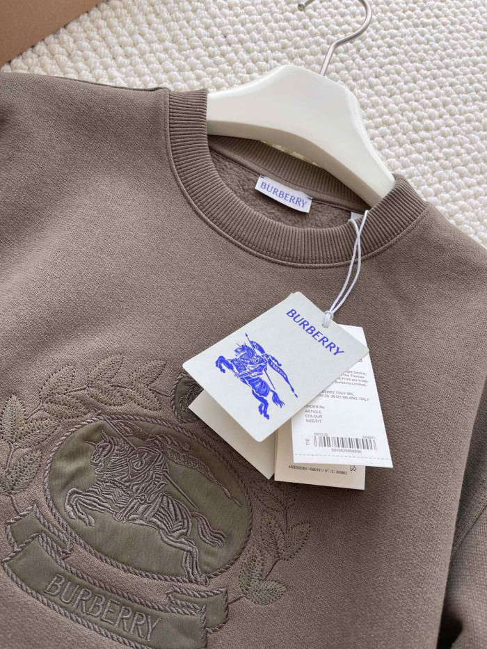 NIGO Burberry Men's Spring and Autumn Green Knight Embroidered Label Round Neck Loose Long Sleeve Sweatshirt Pullover #nigo73173