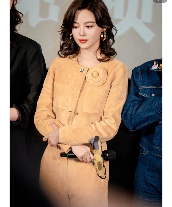 NIGO Chanel Women's Spring, Autumn And Winter Single-breasted Floral Long Sleeve Short Leather Jacket Casual V-neck Leather Vest Pure Color High Street Style Leather Long Half Skirt Suit Set #nigo71636