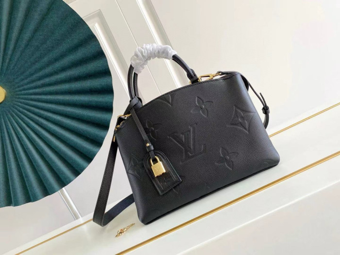 NIGO Louis Vuitton Women's Black Classic Logo Printed Grained Cowhide Shoulder Handbag Bag Bags #nigo73229
