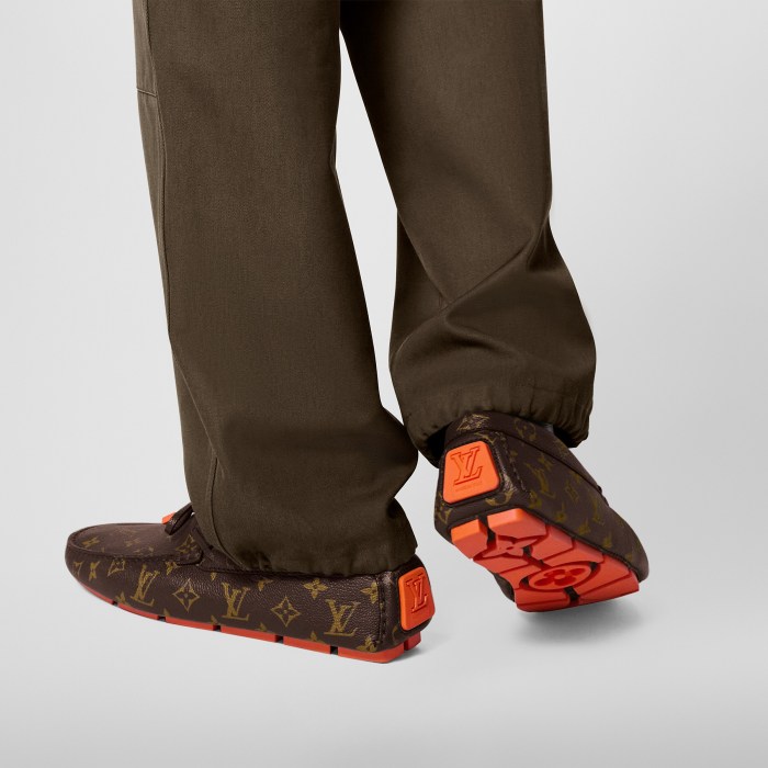 NIGO Louis Vuitton DRIVER Moccasin Shoes Men's Printed Lace Up Temperament Fashion Casual Cowhide Flat Shoes  #nigo71658