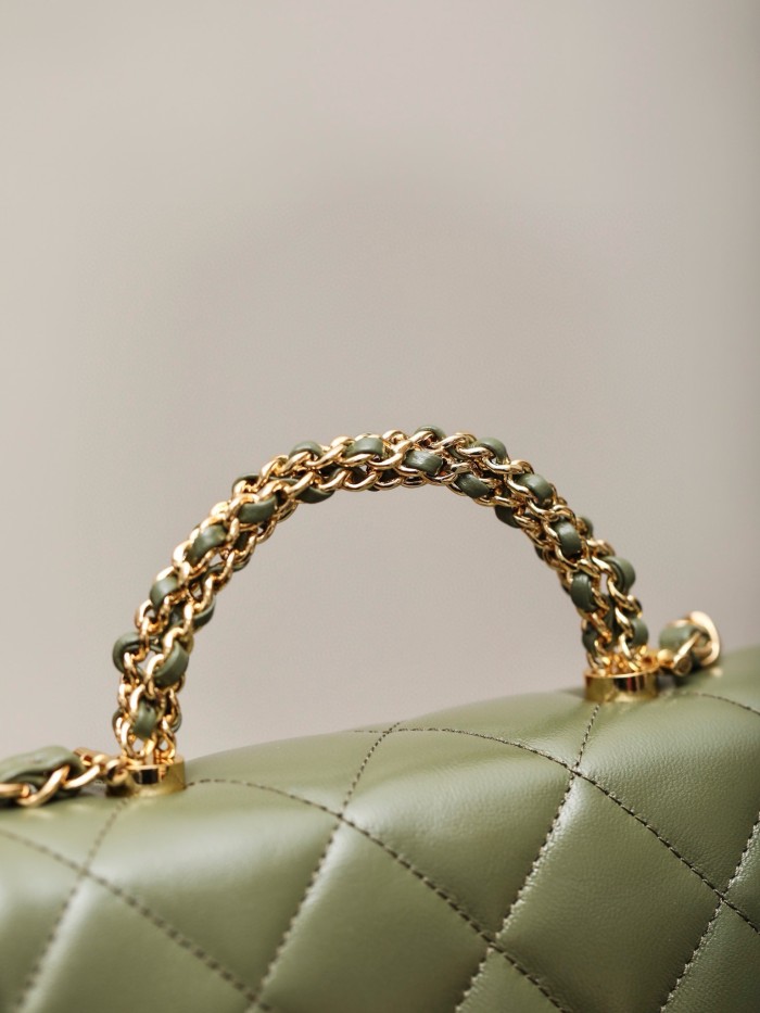 NIGO Chanel Fashion Banquet Bag Simple Elegant Checkered Chain Sheepskin Handbag Temperament Crossbody Bags #nigo73289