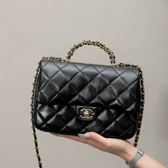 NIGO Chanel Fashion Banquet Bag Simple Elegant Checkered Chain Sheepskin Handbag Temperament Crossbody Bags #nigo73289