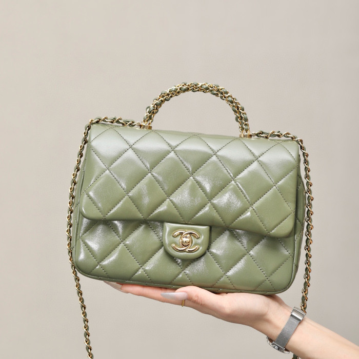 NIGO Chanel Fashion Banquet Bag Simple Elegant Checkered Chain Sheepskin Handbag Temperament Crossbody Bags #nigo73289