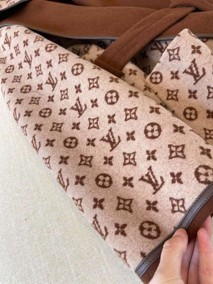 NIGO Louis Vuitton Women's Fall/Winter Brown Logo Letter Printed Reversible Wool Hooded Wrap Long Sleeve Coat Jacket #nigo73338
