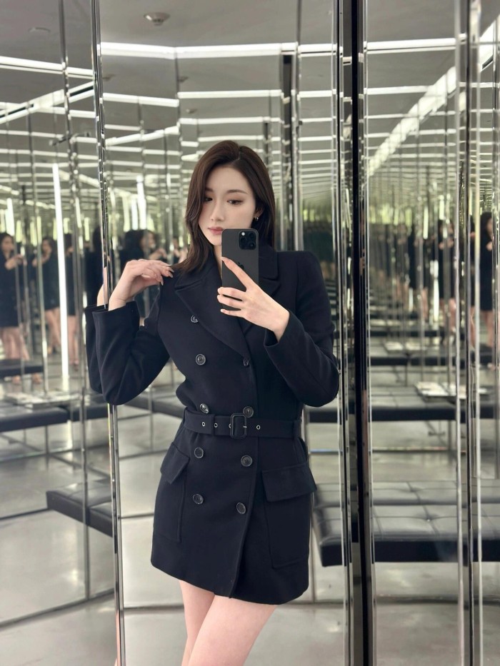 NIGO SAINT LAURENT Women's Spring, Autumn And Winter Double-Breasted Belt Solid Color Wool Short Black Dress Long-Sleeved Straight Coat Ngvp #nigo9399