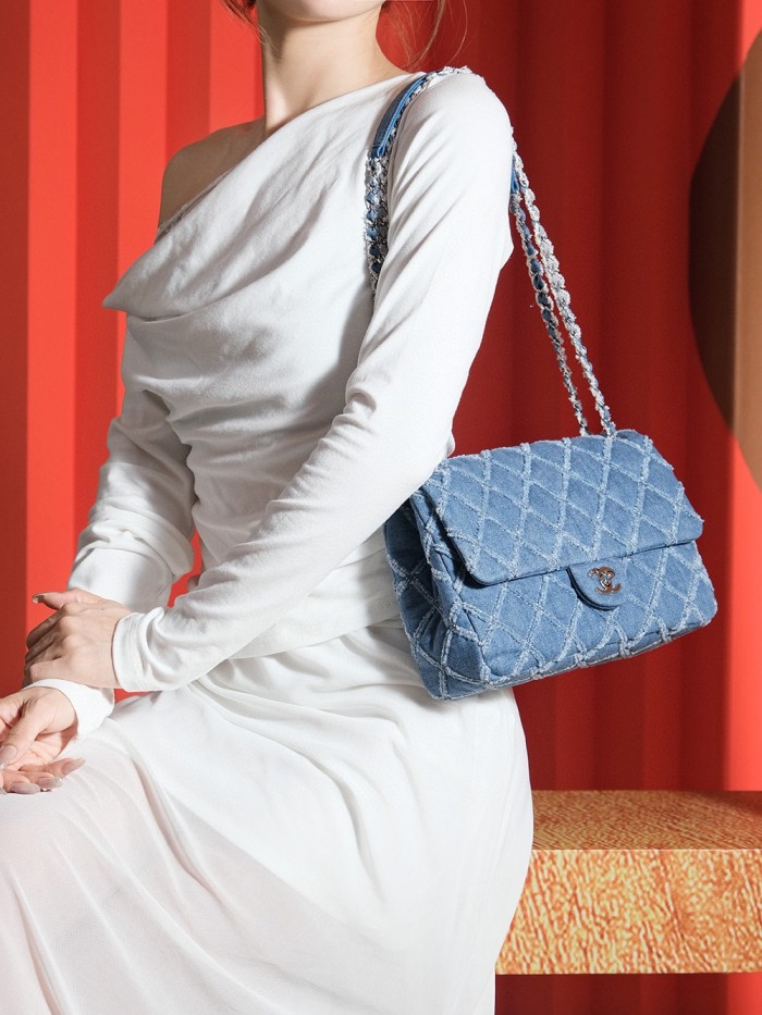 NIGO Chanel Women's Classic Chain Blue Gradient Denim Flap Shoulder Crossbody Bag Bags #nigo73447