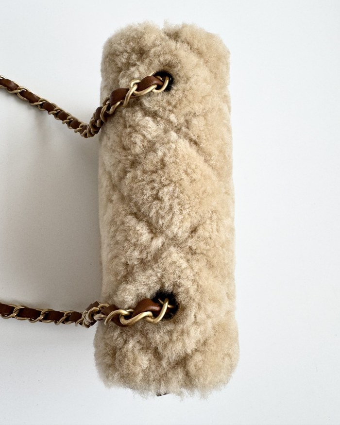 NIGO Chanel Women's Beige Spell Brown Lock Closure Chain Shoulder Strap Lambskin Tote Shoulder Bag Bags #nigo73463