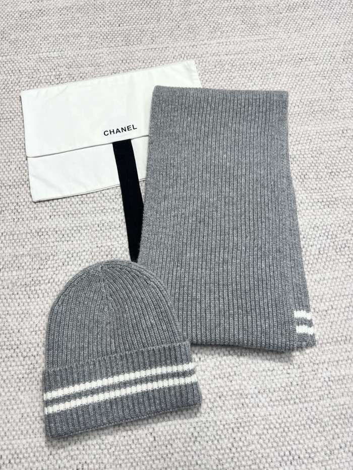 NIGO Chanel Women's Winter Graffiti Pattern Letter Print Solid Color Wool Hat Scarf Cap #nigo73621