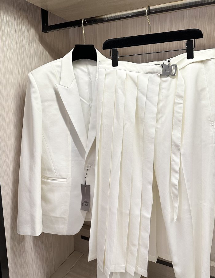 NIGO Dior Men's And Women's White Wool Single-breasted Blazer Top Jacket Pleated Bustier Skirt Pants Three-piece Set Suit #nigo73599