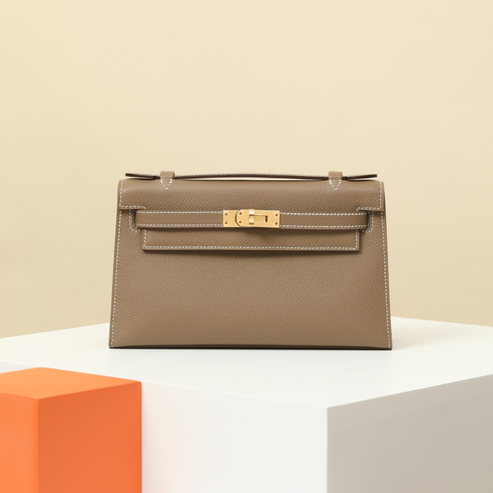 NIGO Hermes Women Pure Color Metal Buckle Cowhide Handbag Bag Bags #nigo73649