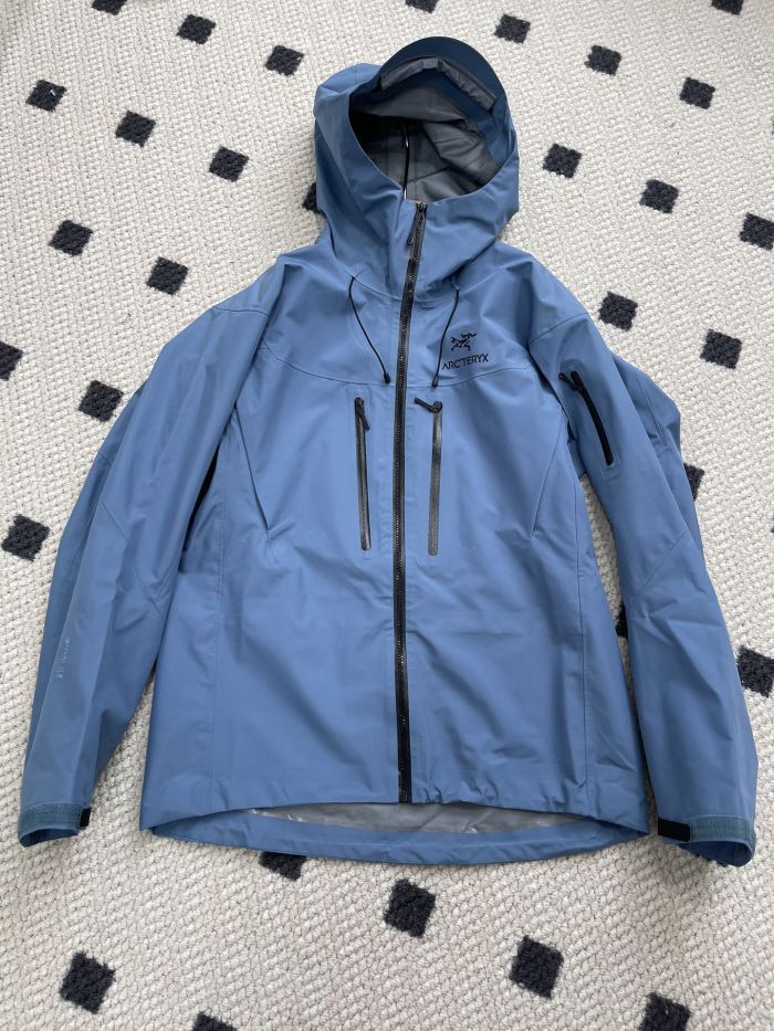 NIGO Arcteryx Autumn And Winter Solid Color Zipper Waterproof Windproof Long-Sleeved Hooded Jacket #nigo73669
