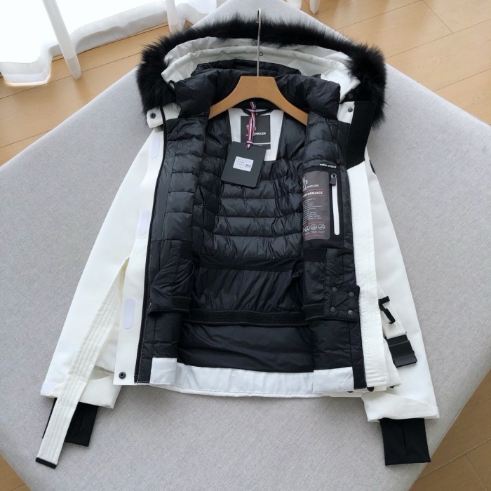 NIGO Moncler Women's Autumn and Winter Solid Color Hooded Waisted Long Sleeve Zipper Puffer Down Jacket #nigo73742