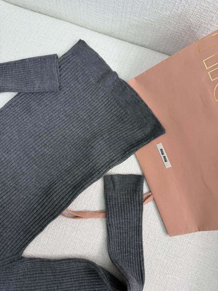 NIGO MiuMiu Women's Spring and Autumn Solid Color Wool High Neck Hooded Knitted Sweater Pants Set Suit #nigo73782