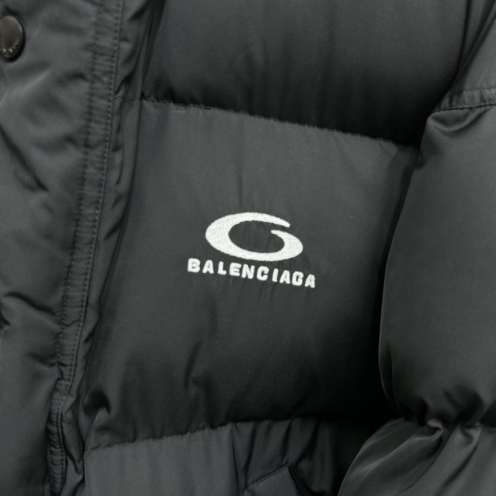 NIGO Balenciaga Women's Autumn and Winter Solid Color Reversible Letter Logo Pattern Printed Long Sleeve Puffer Down Jacket #nigo73839