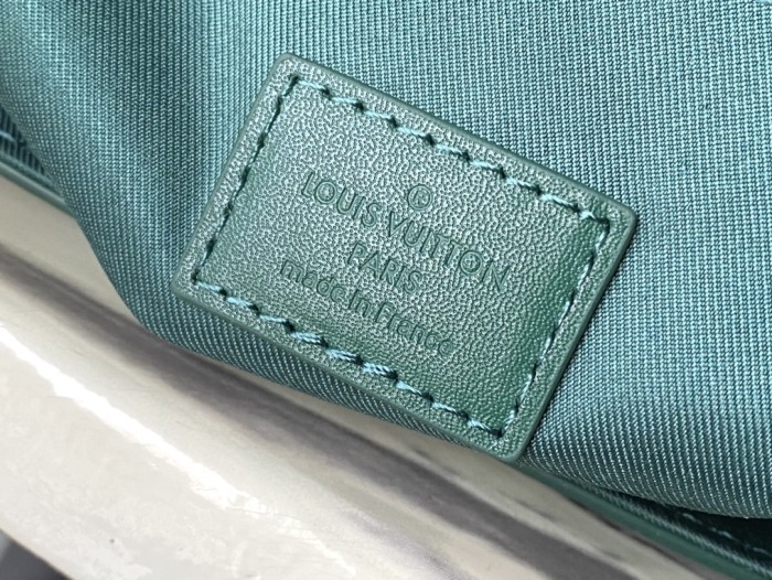 NIGO Louis Vuitton Men's SOUL TRUNK Handbag Logo Canvas Solid Color Casual Shoulder Crossbody Bag #nigo71692