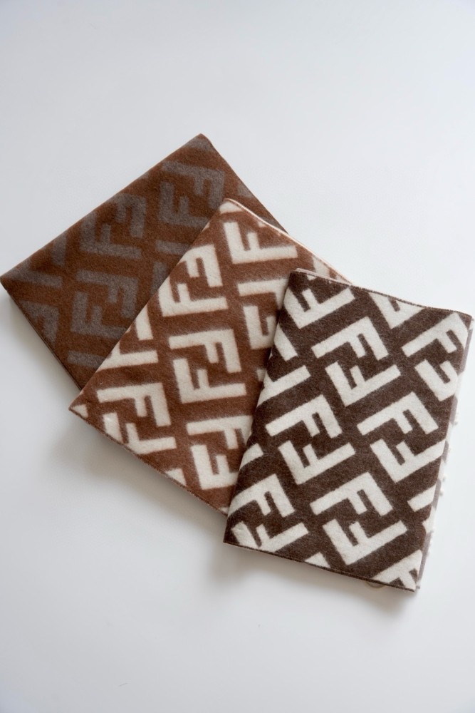 NIGO Fendi Women's FF Letter Logo Pattern Raw Edge Warm Fleece Scarf #nigo73848
