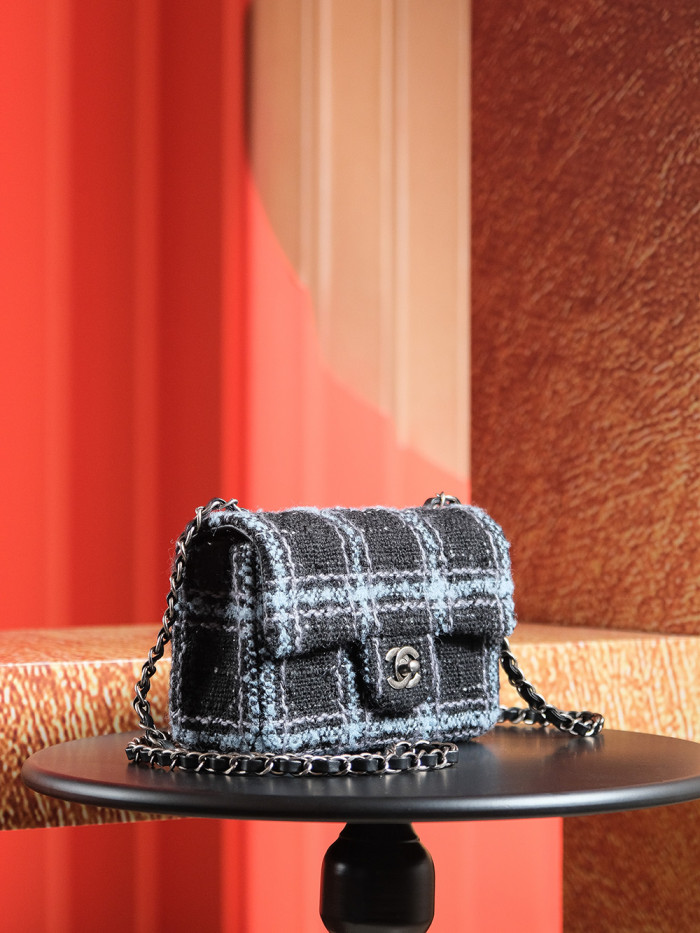 NIGO Chanel Women's Colorblocked Plush Metal Chain Shoulder Strap Wool Tweed Shoulder Crossbody Bag Bags #nigo73959