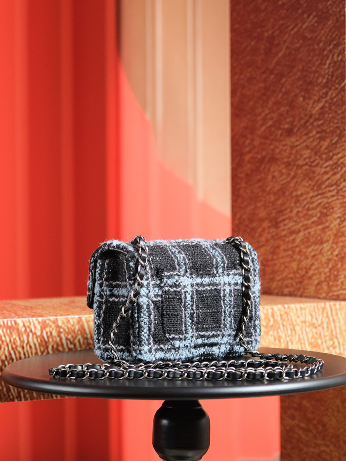 NIGO Chanel Women's Colorblocked Plush Metal Chain Shoulder Strap Wool Tweed Shoulder Crossbody Bag Bags #nigo73959