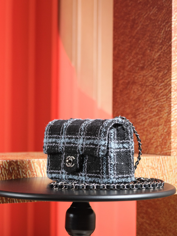 NIGO Chanel Women's Colorblocked Plush Metal Chain Shoulder Strap Wool Tweed Shoulder Crossbody Bag Bags #nigo73959