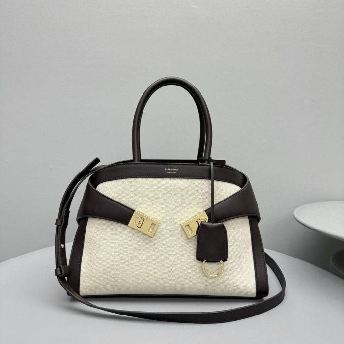 NIGO Ferragamo HUG Women's Gancini Closure Buckle Removable Adjustable Shoulder Strap Cowhide Leather Single Shoulder Crossbody Handbag Bag Bags #nigo74111