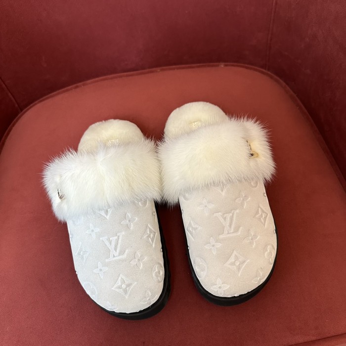NIGO Louis Vuitton Women's Fur One Logo Printed Sandals Slippers Autumn And Winter Outer Wear Fashionable Elegant Temperament Casual Shoes #nigo72379