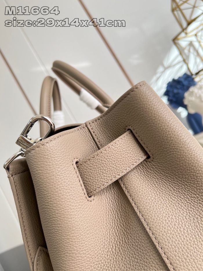 NIGO Louis Vuitton Georges Tote Men's Solid Color Detachable Adjustable Shoulder Strap Cowhide Handbag Bag Bags #nigo74188