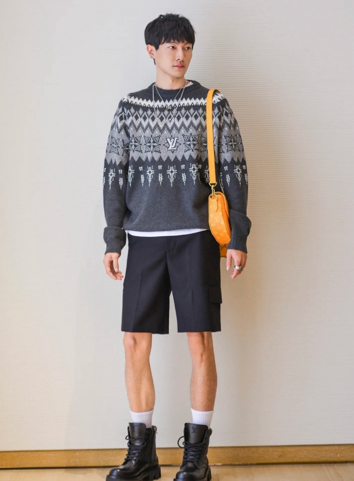 NIGO Louis Vuitton Men's Spring & Autumn Crew Neck Gray & White Embellished Cotton Wool Knit Sweater #nigo74322