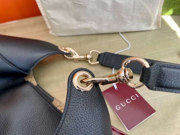 NIGO Gucci Women's Solid Color Embossed Logo Magnetic Button Closure Grained Leather Tote Bag Bags #nigo74344