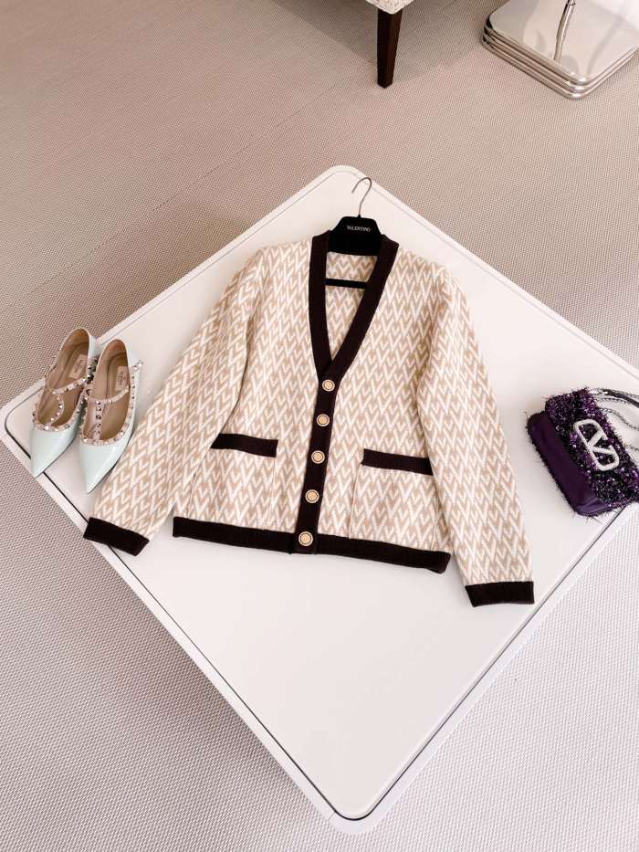 NIGO Valentino Spring Women's Monogrammed Knit V-Neck Single Breasted Long Sleeve Cardigan Jacket #nigo74351