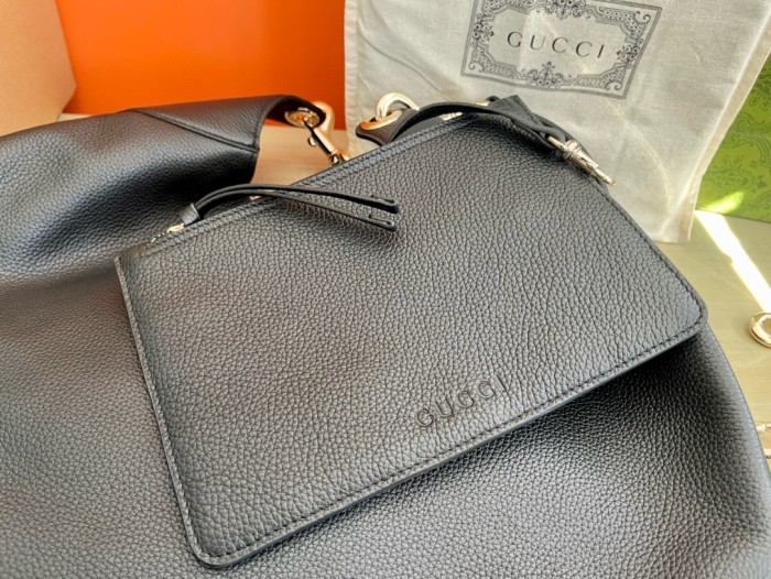 NIGO Gucci Women's Solid Color Embossed Logo Magnetic Button Closure Grained Leather Tote Bag Bags #nigo74344