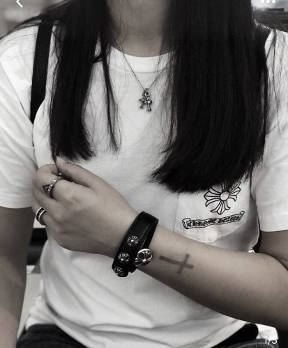 NIGO Chrome Hearts Men Women 925 Silver Cross Pendant Vintage Solid Color Fashion Necklace Accessories #nigo74444
