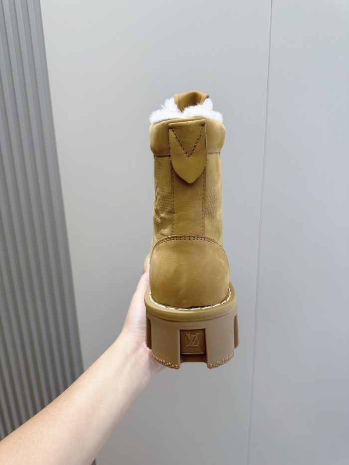 NIGO Louis Vuitton Men's Fall And Winter Suede Leather With Wool Lining Round Toe Lace-up Short Martin Boots Shoes #nigo74465