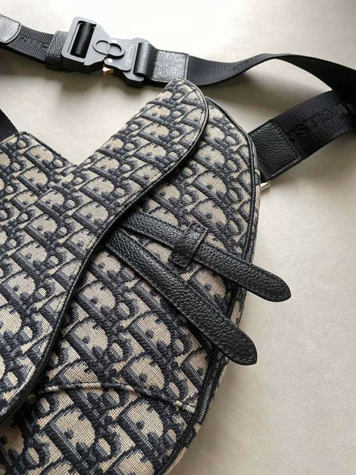 NIGO Dior Men's Black Embossed Pattern Magnetic Flap Leather Quilted Canvas Crossbody Bag Bags #nigo74515