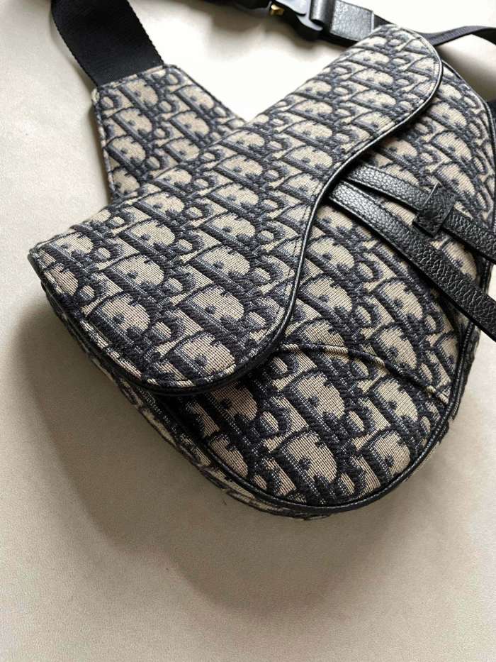 NIGO Dior Men's Black Embossed Pattern Magnetic Flap Leather Quilted Canvas Crossbody Bag Bags #nigo74515