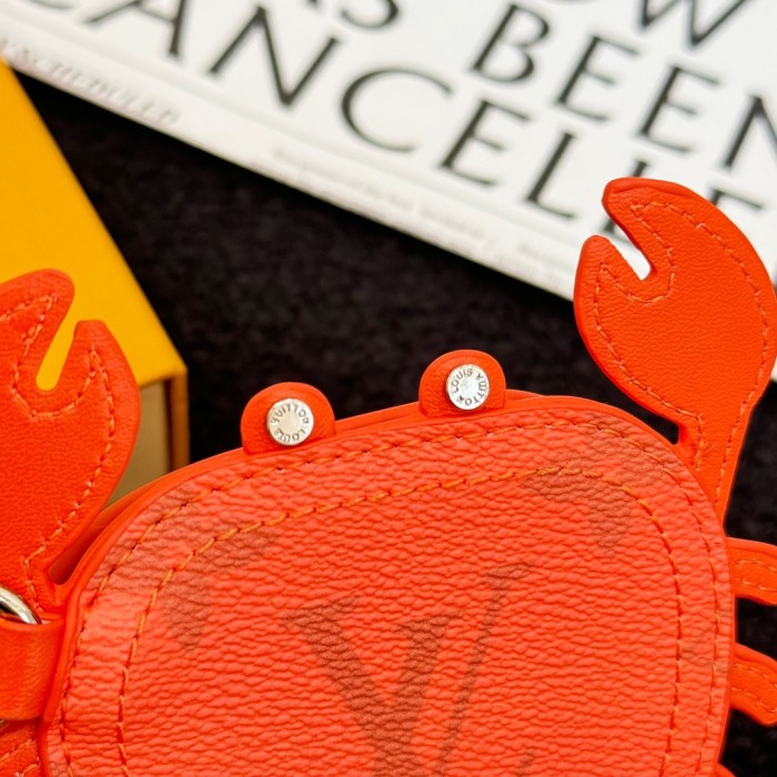 NIGO Louis Vuitton Men's Solid Color Old Flower Pattern Zipper Closure Turtle Leather Spell Canvas Bag Pendant Coin Purse Headphone Bag Keychain #nigo74517