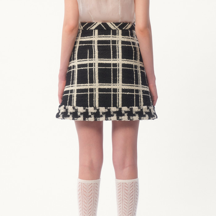 NIGO Valentino Women's Oversized Chequered Tweed Gold Button Jacket Half Spring And Autumn Fashion Wool Kilim Vintage Jacket Short Skirt Suit Set #nigo71792