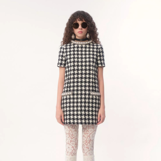 NIGO Valentino Women's Summer Embroidered Damir Light Tweed Rhinestone Round Neck Check Fitted Short Dresses Ngvp #nigo9733