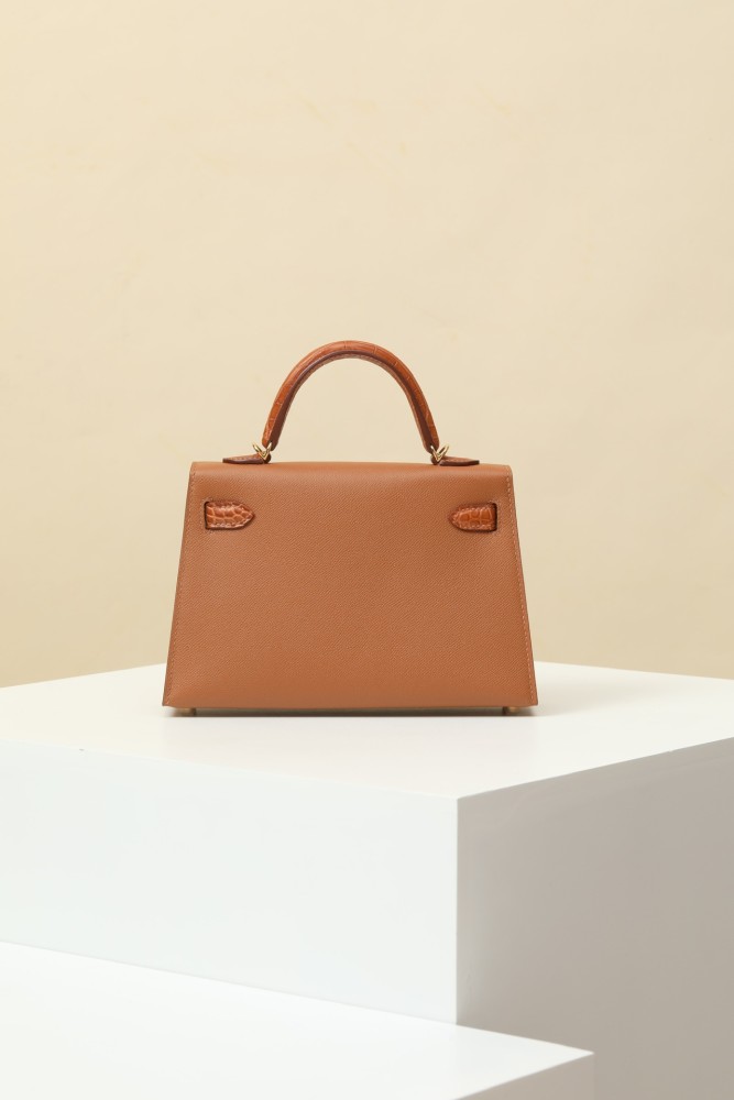 NIGO Hermes Solid Color Crocodile Leather Handbag Temperament Metal Buckle Kelly Bag Accessories #nigo74561