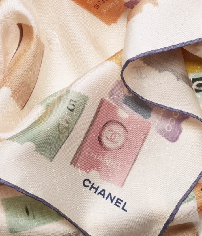 NIGO Chanel Women's Fashion Logo Jacquard Twill Silk Square Scarf Silk Scarf Accessories Ngvp ﻿#nigo9751