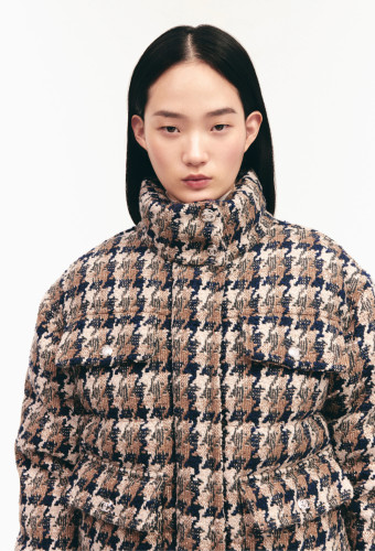 NIGO Chanel 2024/25 Coco Neige Ready-to-wear Corseted Jacket Women's Autumn Winter Plaid Colour Blocked Vintage Duffle Coat Jacket Wool Tweed Fashion Jacket Ngvp #nigo9822