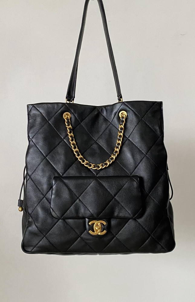 NIGO Chanel Women's Gold Metallic Lattice Quilted Solid Color Lambskin Shoulder Handbag Bag Bags #nigo74882